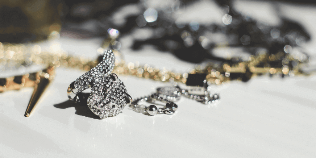 Florence's Hidden Boutiques: A Shopper's Paradise 1 necklace-jewelry