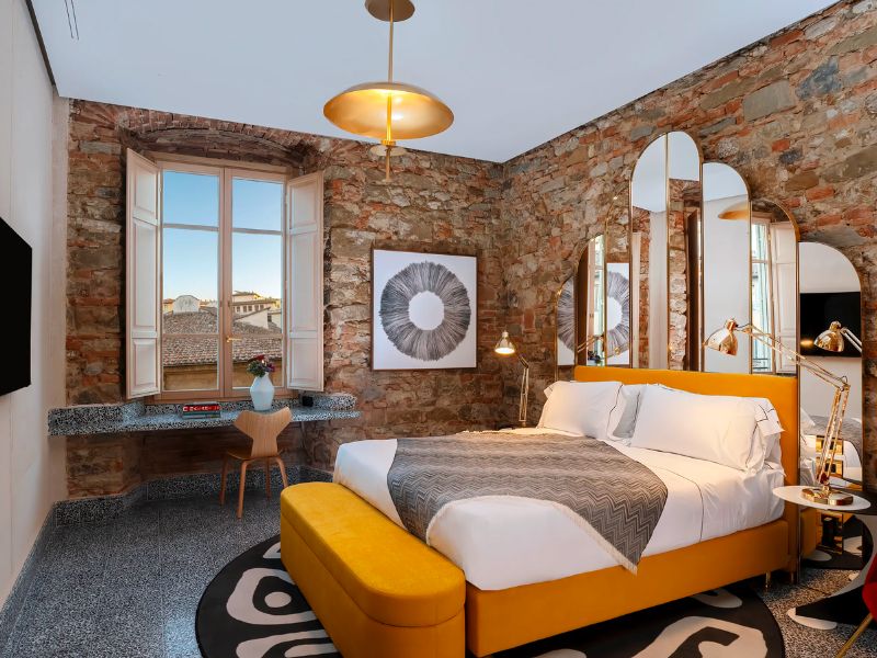 Discovering Luxury in Florence: a guide to the city's finest hotels 1 Hotel Calimala Florence