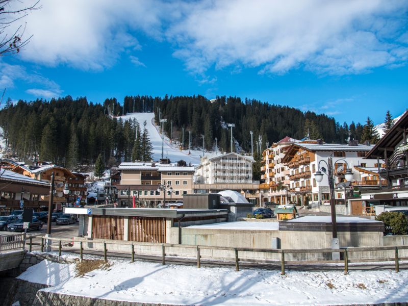 Italy Luxury Ski Resorts: an unforgettable alpine experience 2 Madonna di Campiglio