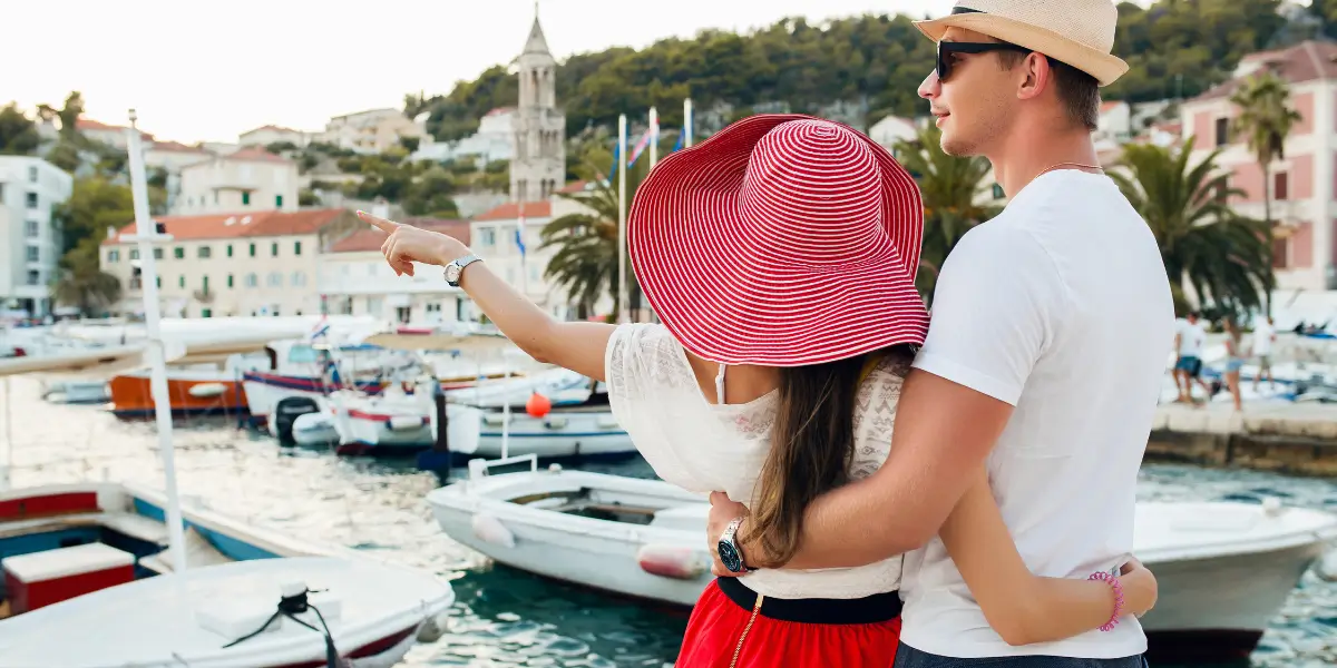 How To Rent A Luxury Yacht In Costa Smeralda, Amalfi, Italy